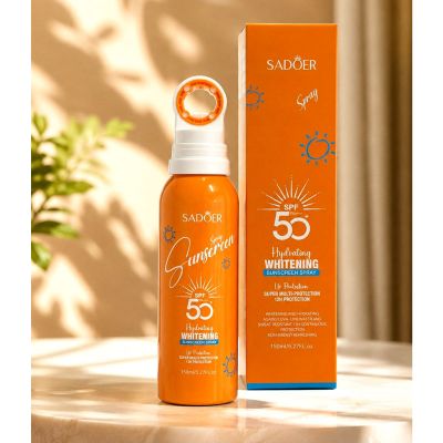 اسپری ضد آفتاب برند سادور Sadoer آبرسان و روشن کننده حاوی spf50